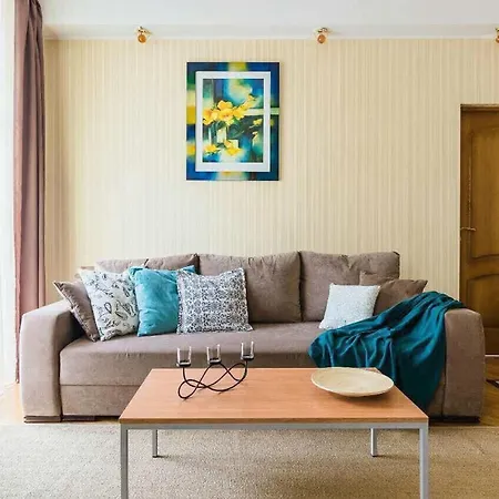 Batton Apartament *